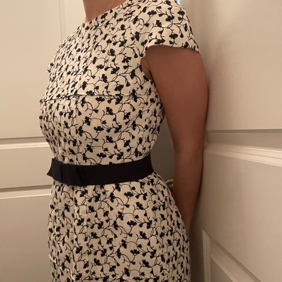 Carolina Herrera ivory tweed navy embroidered sheath midi dress size 4 - Picture 6 of 16